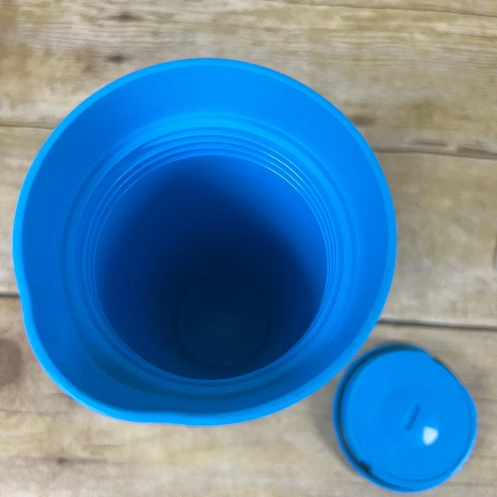 Tupperware never used